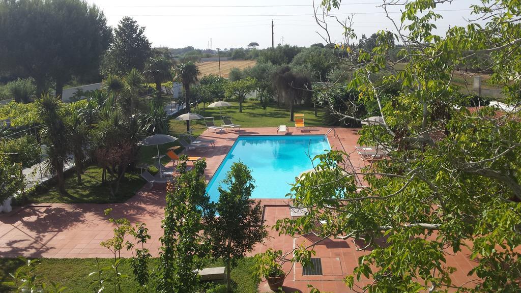 Borgo Fiore Country House サリーチェ・サレンティーノ エクステリア 写真